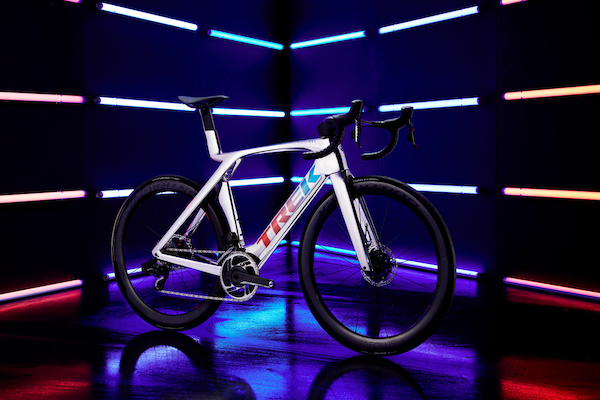 Chroma Diamond Flake bike